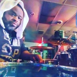 Meet your Posher, Ronald